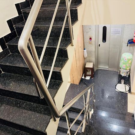 Stay Court - Business Class Hotel - Near Central Railway Station Τσενάι Εξωτερικό φωτογραφία