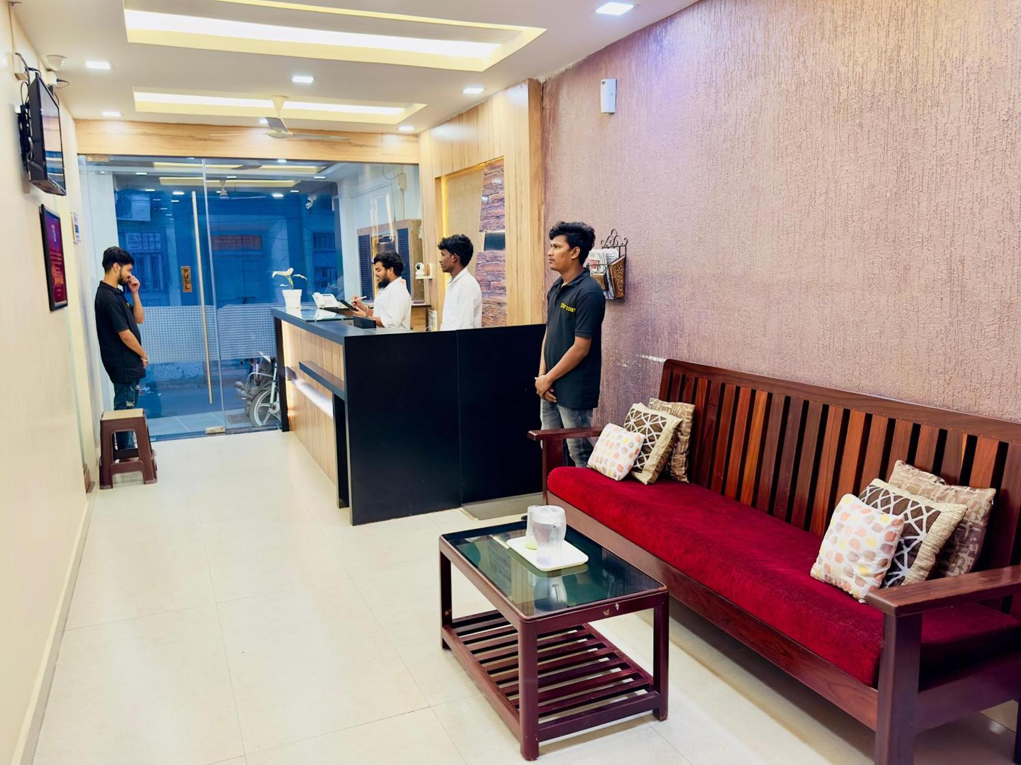 Stay Court - Business Class Hotel - Near Central Railway Station Τσενάι Εξωτερικό φωτογραφία